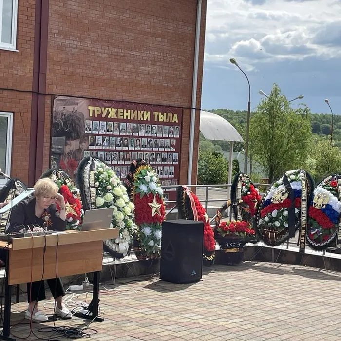 "Память поколений", митинг (ст.Нефтяная)