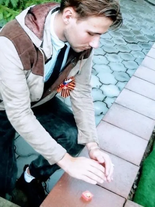 E33948D7-AF65-4A5D-8FCD-6F43931D69FF