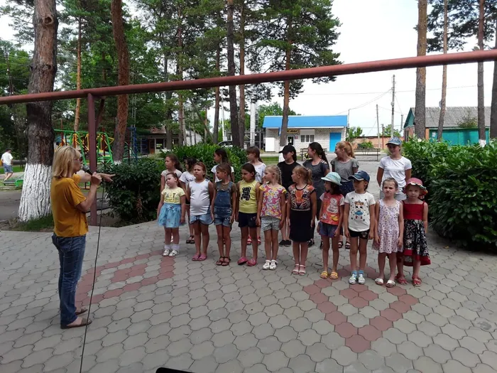 b5b91028-9d9f-42a3-8a64-7882a1eebcde