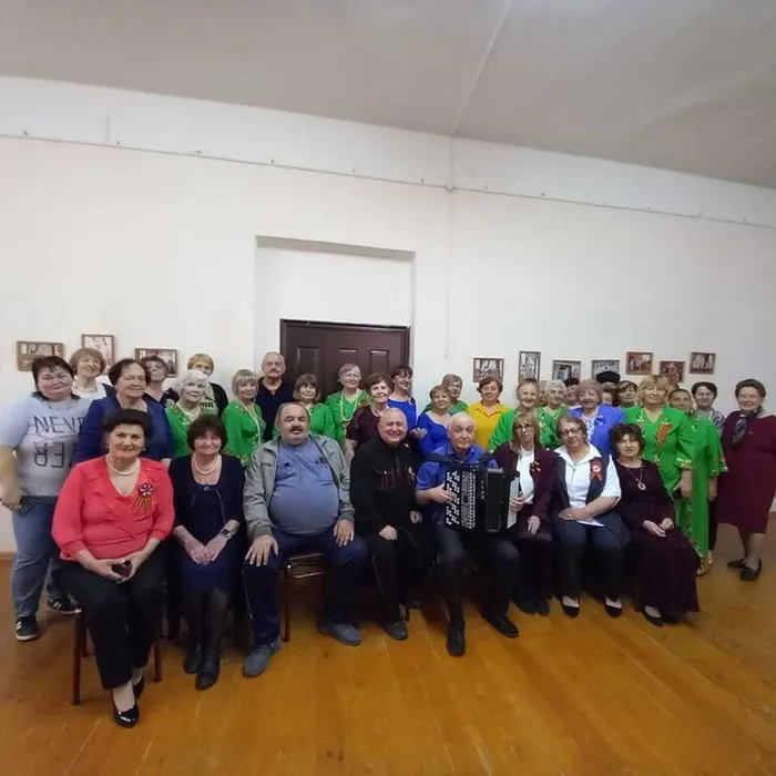 "Цветущий май", литературно-музыкальная гостинная