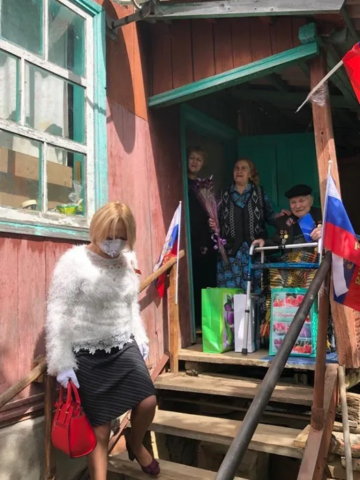 PHOTO-2020-05-09-11-15-35(7)